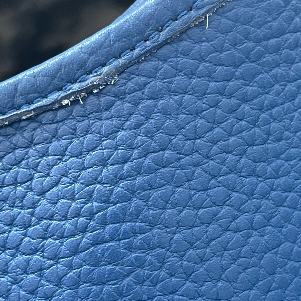 GIGI NEW YORK BLUE LAUREN SADDLE BAG - Picture 6 of 12